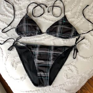 Hurley string bikini